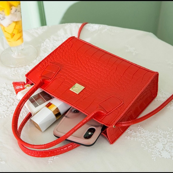Red Mini Handbag - Picture 6 of 7